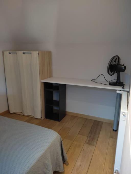 Appartement Le Saint Maur Neuville-de-Poitou Экстерьер фото